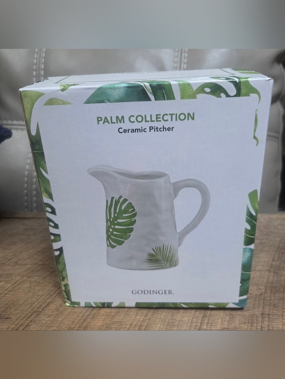 NIB Godinger Palm Collection White Ceramic Pitcher w/ Green Leaf Design ~ Bin SS